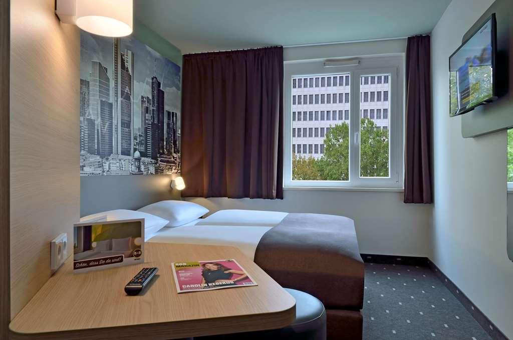 B&B Hotel Frankfurt-West Eschborn Δωμάτιο φωτογραφία