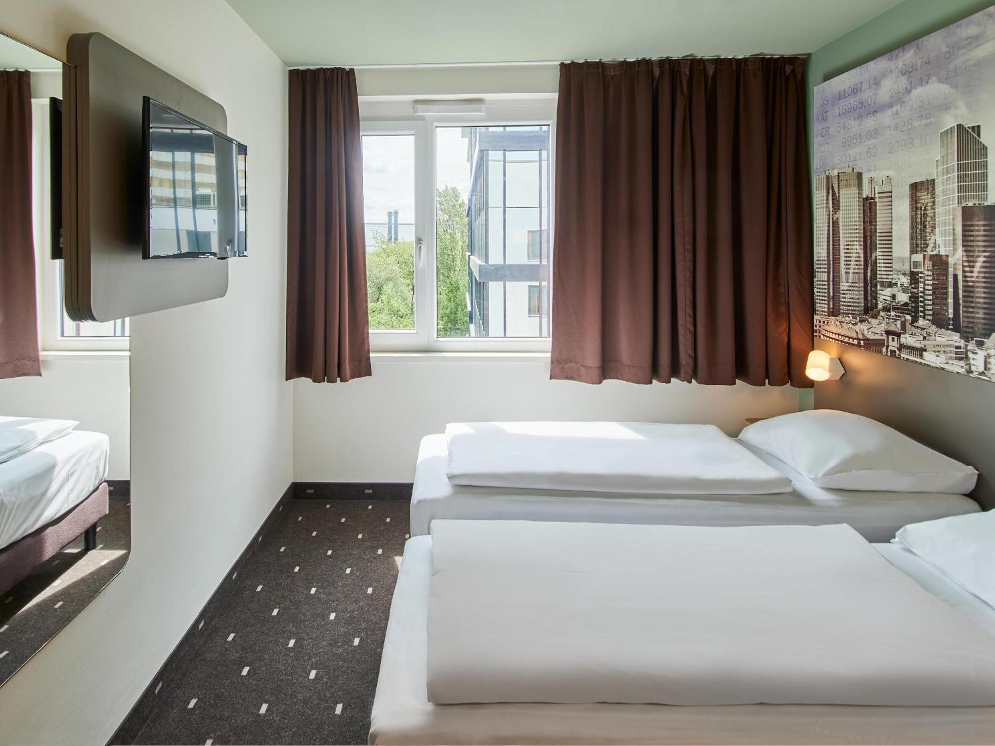 B&B Hotel Frankfurt-West Eschborn Εξωτερικό φωτογραφία