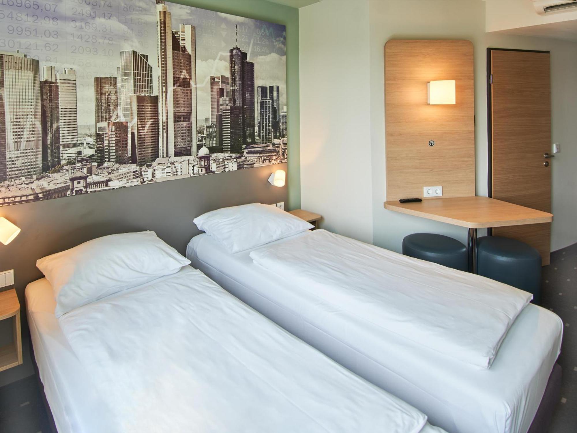 B&B Hotel Frankfurt-West Eschborn Εξωτερικό φωτογραφία