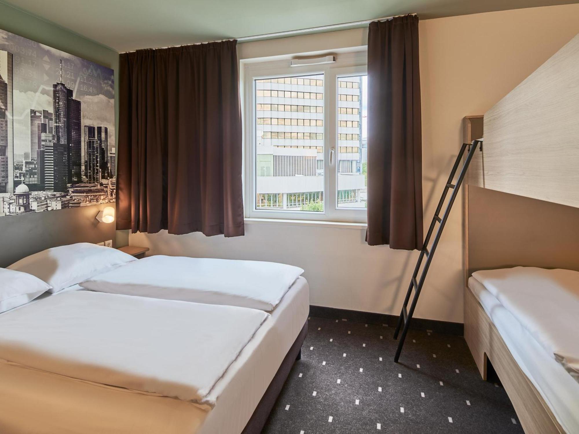 B&B Hotel Frankfurt-West Eschborn Εξωτερικό φωτογραφία