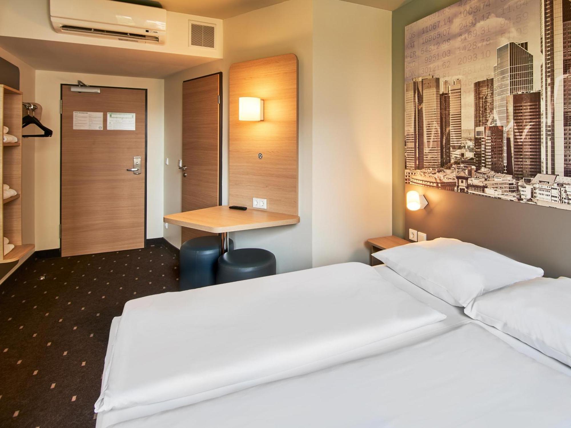 B&B Hotel Frankfurt-West Eschborn Εξωτερικό φωτογραφία