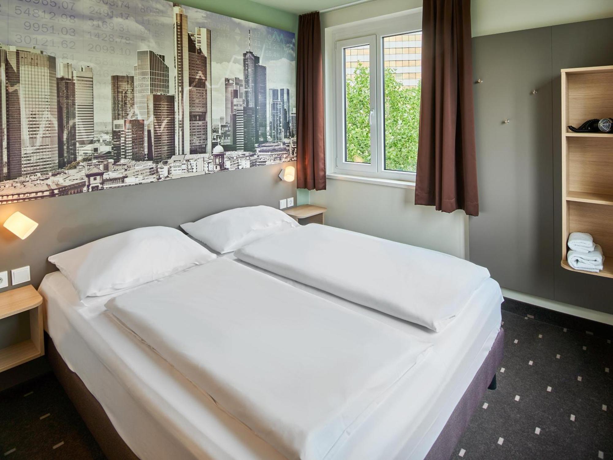 B&B Hotel Frankfurt-West Eschborn Εξωτερικό φωτογραφία